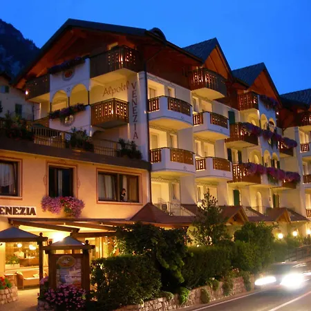Alpotel Dolomiten Hotel 3*