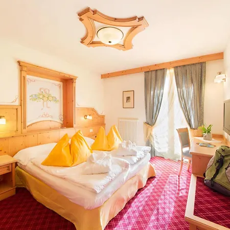 Alpotel Dolomiten 3* Molveno