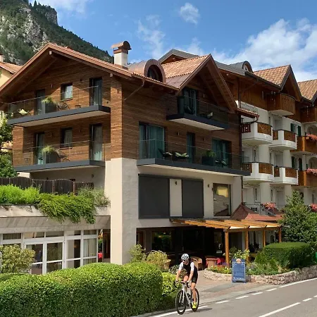 Alpotel Dolomiten Hotel