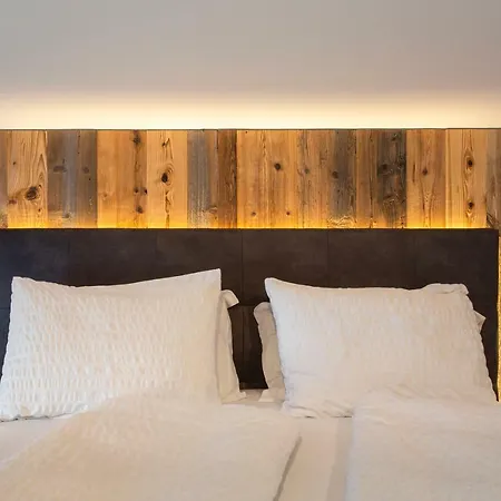 Alpotel Dolomiten 3* Molveno